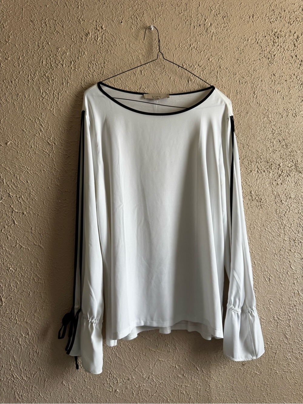 LOFT White Long-Sleeve Blouse with Black Trim